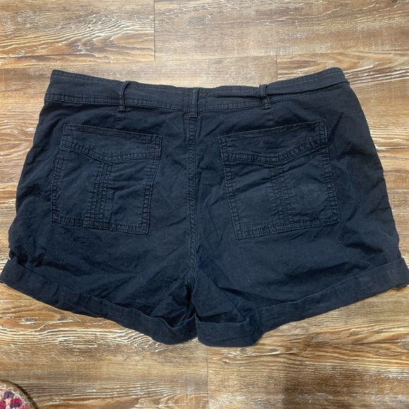 5 pocket short - Picture 2 of 3